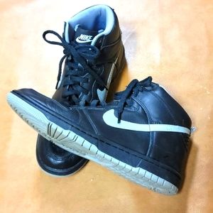 Women's Nike id black/gray trim hightops size 9